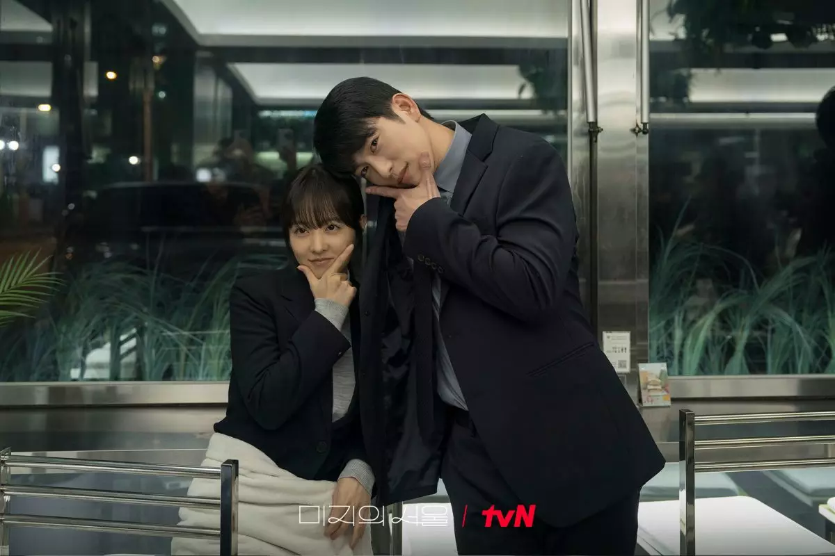 朴寶英透露劇中兩個角色「未知」與「未來」與她部分性格相似。 tvN FB圖片