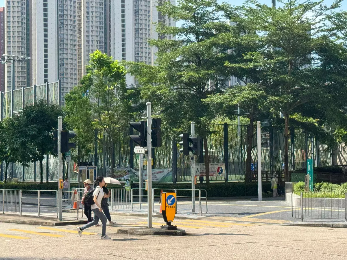 巴士的報記者攝
