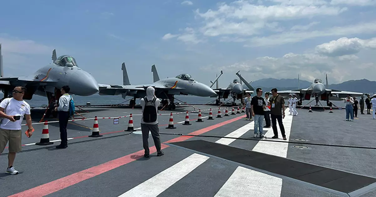 山東艦訪港 | 本報讀者登艦感受航母style  詳盡參觀攻略一次看清