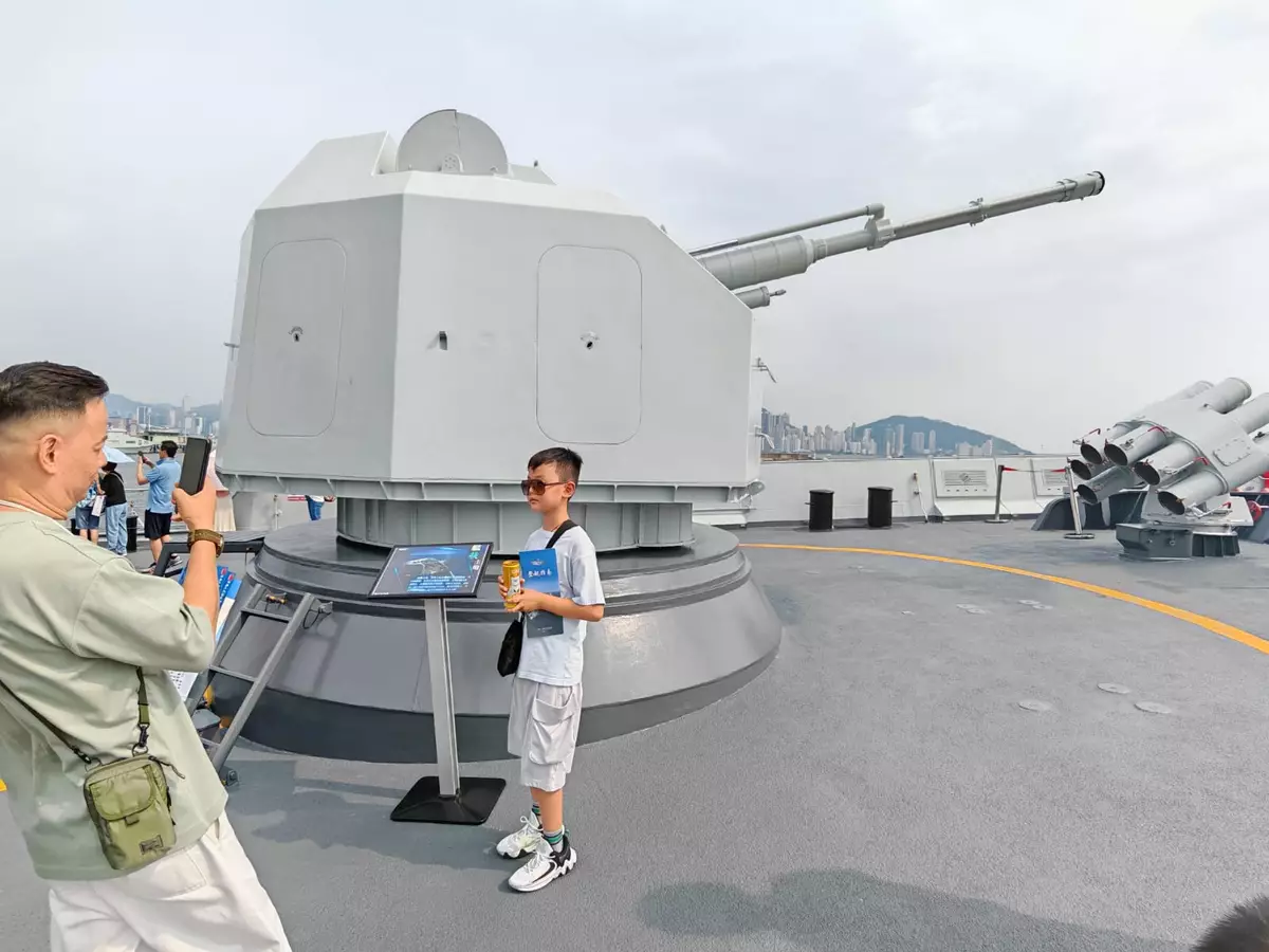 運城艦上的武器。讀者提供圖片