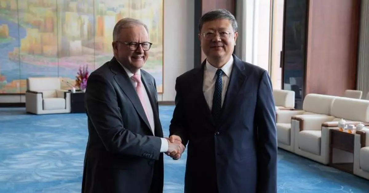 阿爾巴內塞抵達上海與市委書記陳吉寧會談