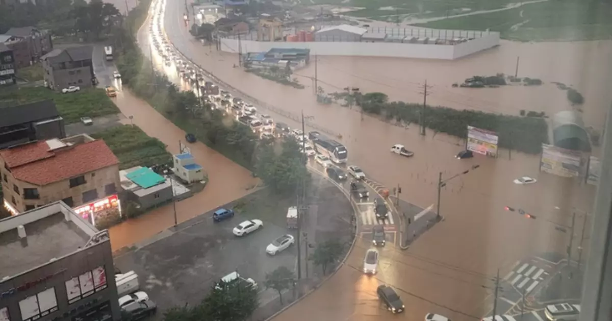 南韓京畿道及忠清南道暴雨成災兩死兩傷 逾千人疏散