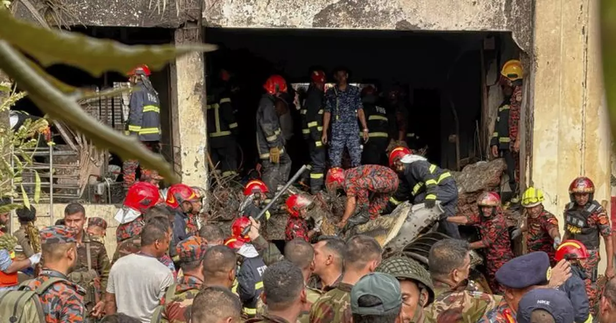 孟加拉空軍教練機墜毀 增至27死至少78傷