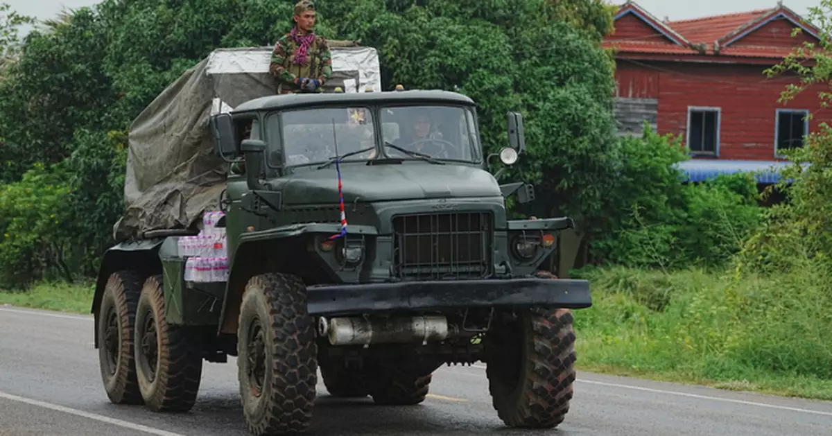 泰國柬埔寨早上再駁火 安理會商討泰柬衝突