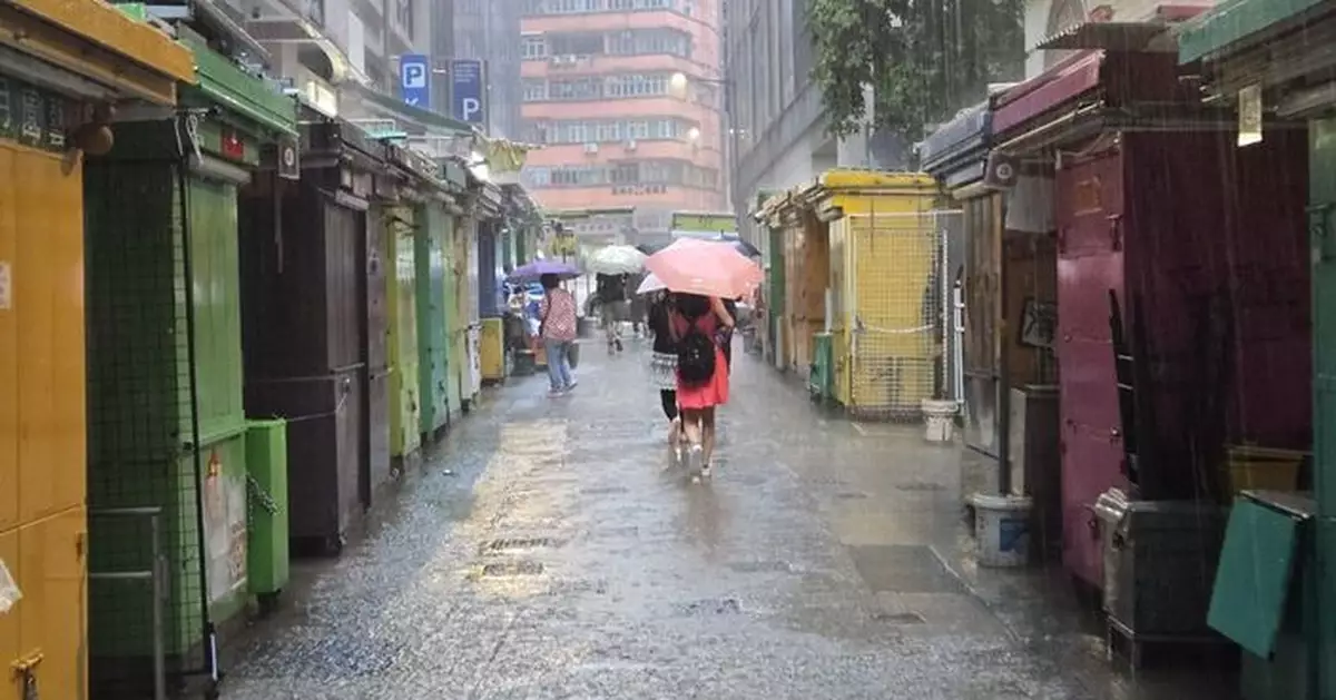 天氣 | 黑色暴雨警告歷時近兩小時 天文台:現今科技要很早預告有一定限制