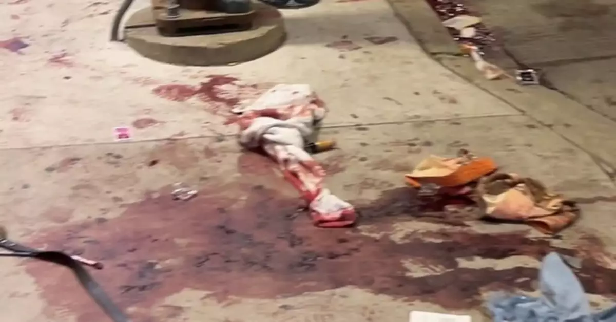 美國芝加哥餐館外槍手向人群開槍4死14傷