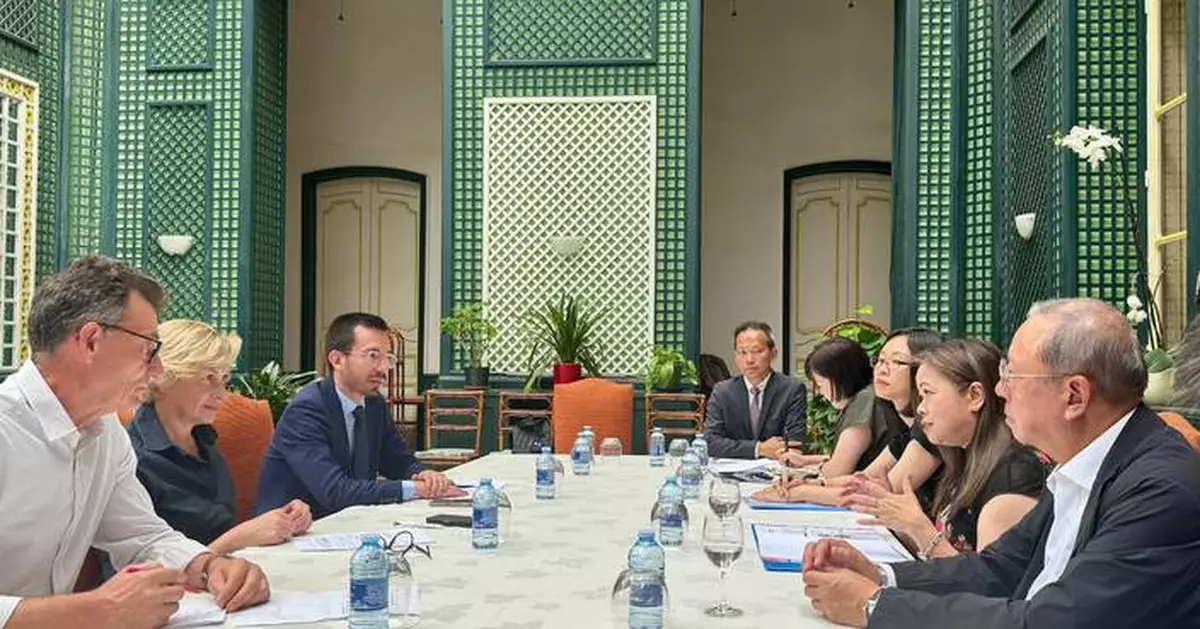 羅淑佩與法國旅遊部長及葡萄酒業界會面　探討合作機會加強聯繫