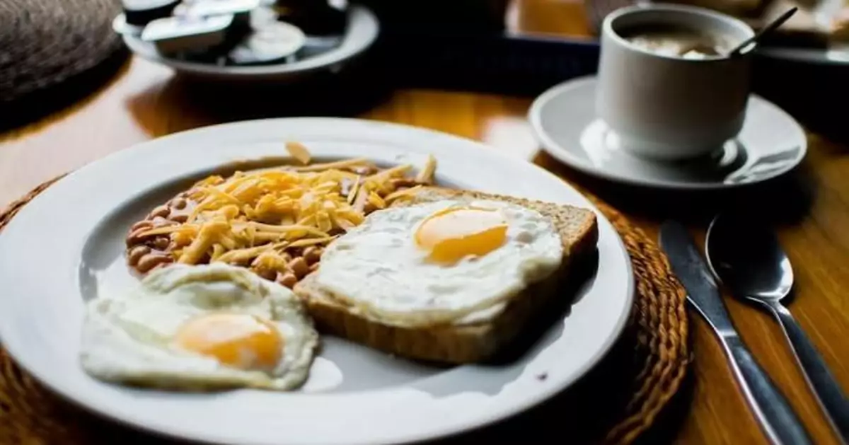 國外研究：呢種常見食物每周吃兩個 失智風險可能減四成