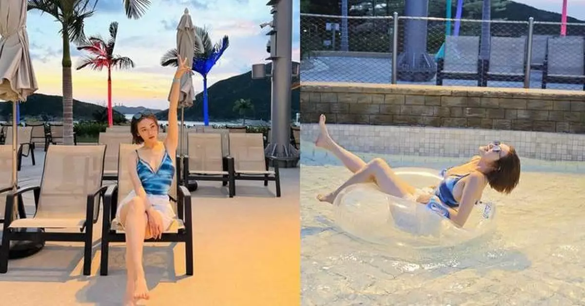 關嘉敏藍色泳裝「索爆」海灘 赤腳戲水晒童真