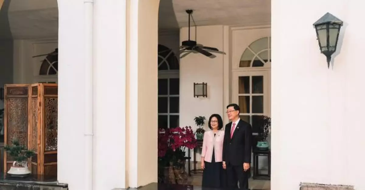 李家超稱全力以赴為香港未來譜寫新篇　繼續拼經濟惠民生