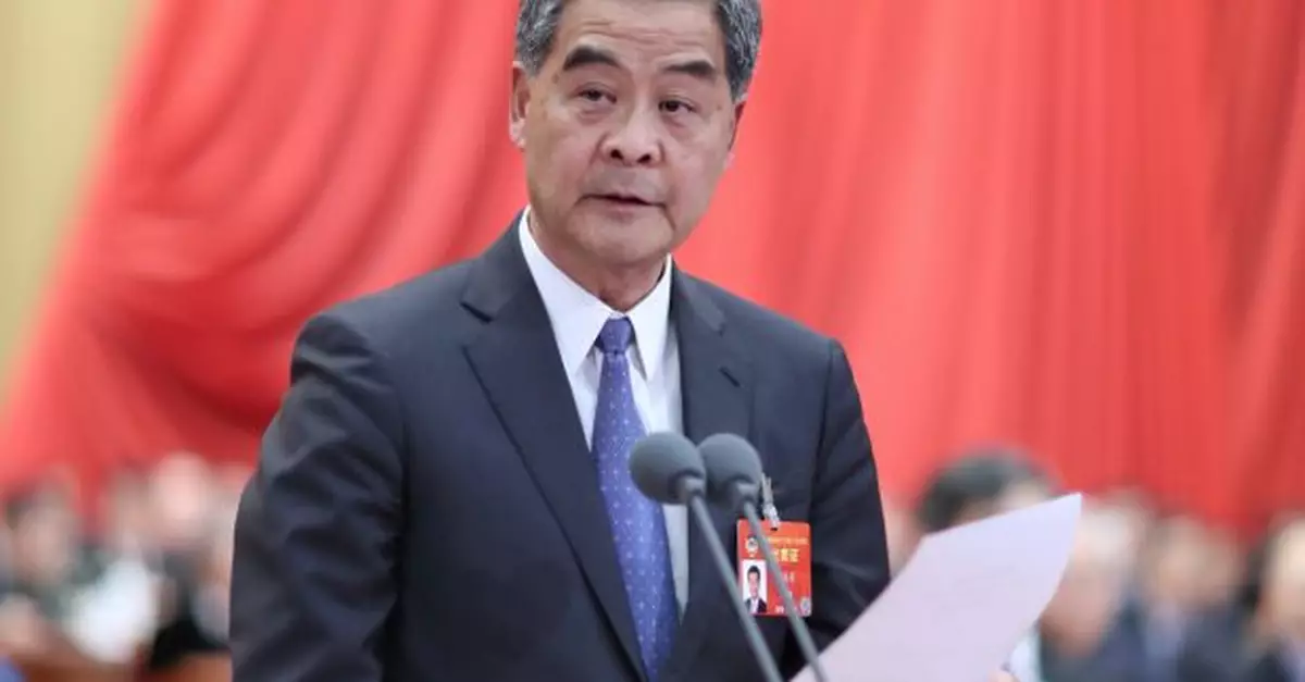 梁振英稱最好不向離境私家車徵邊境建設費　粵港往來應更趨方便