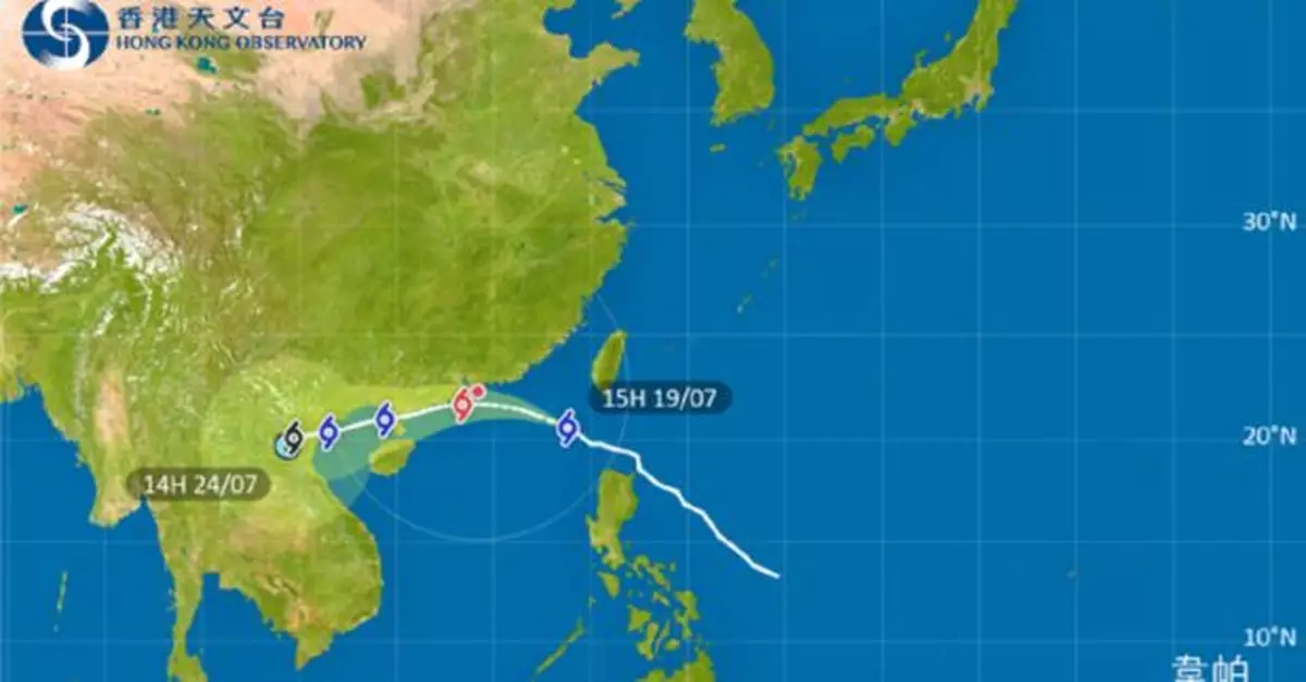 風暴消息｜天文台：凌晨12時至2時改發八號烈風或暴風信號