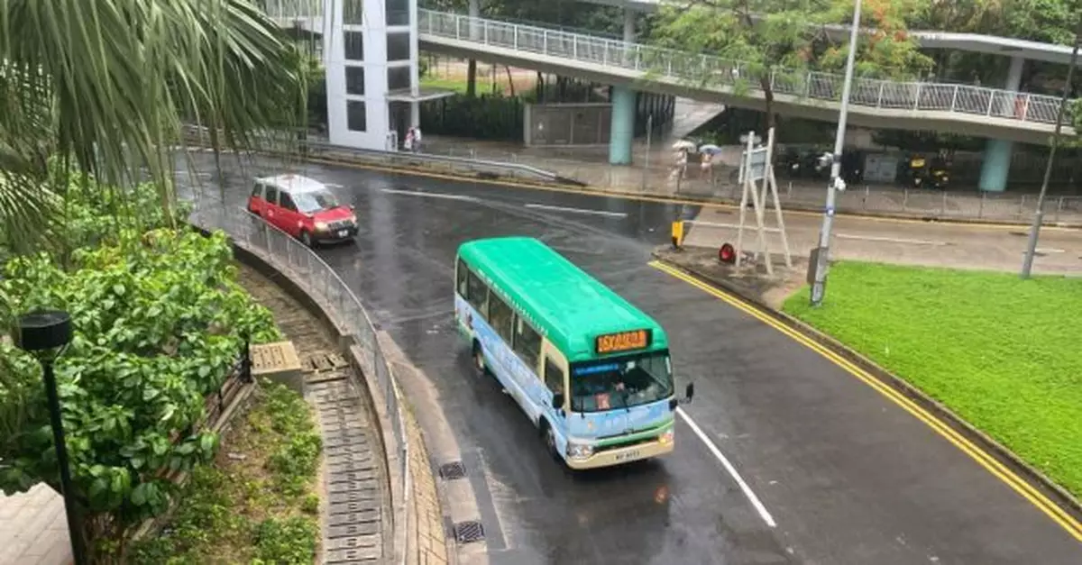 渠務署確認5宗水浸　柴灣道迴旋處一度錄得水深約370毫米