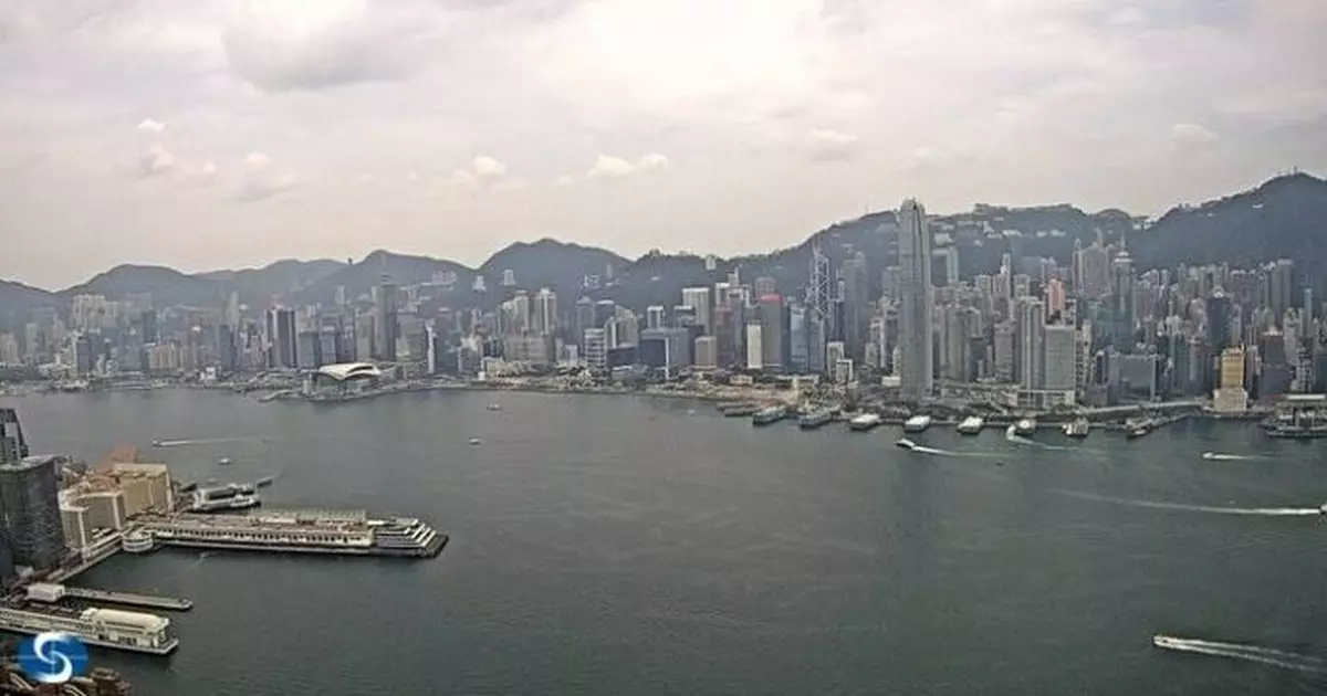 風暴韋帕｜天文台：考慮周日凌晨改發8號烈風或暴風信號