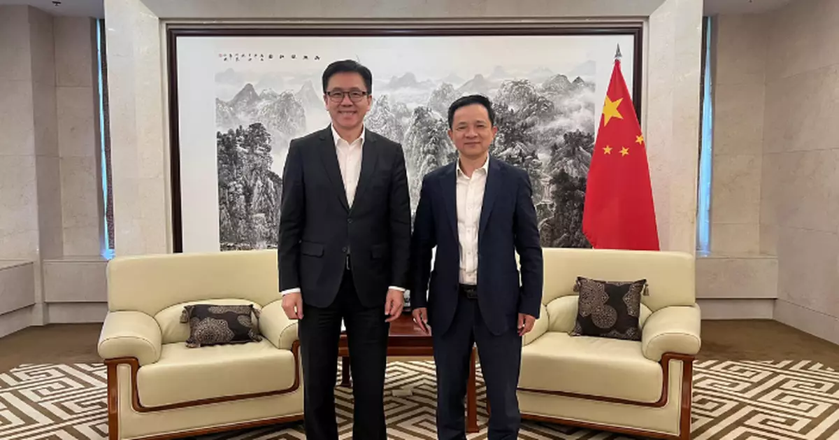 孫東繼續首爾行程 拜會中國駐韓國大使戴兵訪初創企業園區