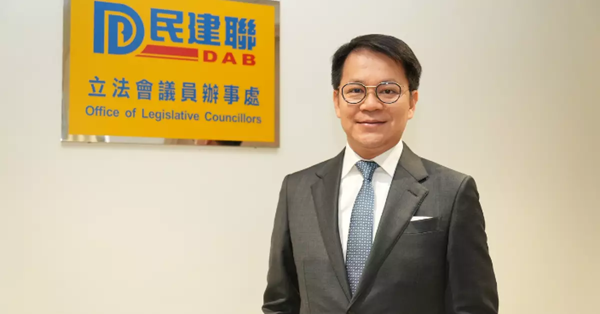 巴士的專訪｜民建聯要從「選舉型」政團蛻變為「治理型」  陳克勤：議員都要落場踢波　