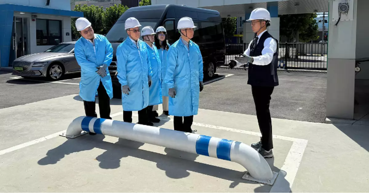 謝展寰在南韓釜山與能源企業代表會面 了解氫能技術發展