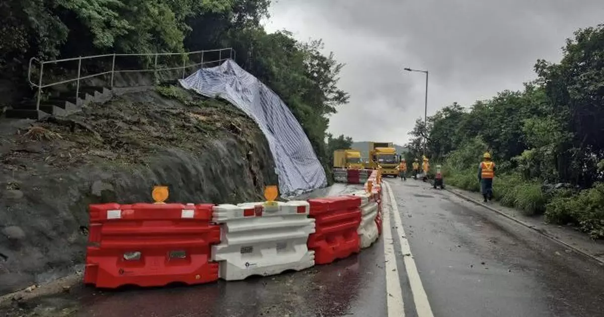 路政署：大潭道有山泥傾瀉一度全線封閉　清理工作完成可單線雙程行車
