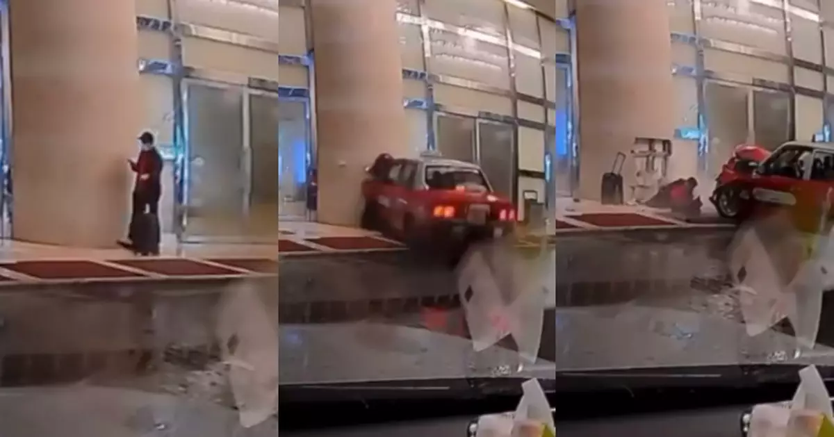 荃灣如心廣場車禍驚悚片段曝光 菲籍遊客步出酒店即遭的士「炮彈飛車」式剷倒