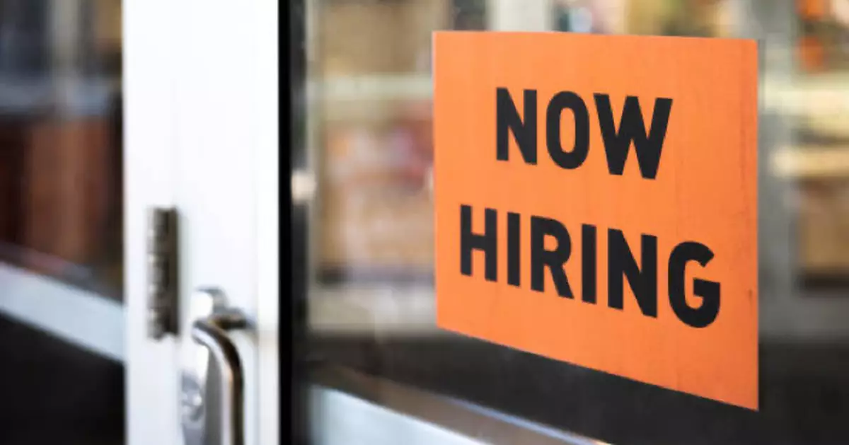 新型騙案？店鋪面試請員工最終返工變陌生女子  網友：幫人搵工收回水？