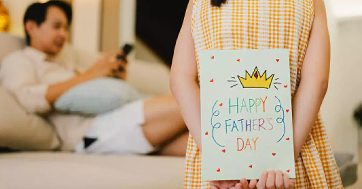 父親節收女兒心意卡 台爸見1句話秒感愧疚狠下決心戒煙