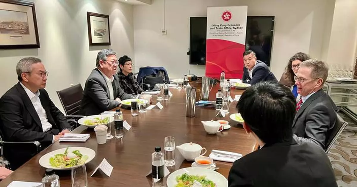 丘應樺在新西蘭向商界介紹本港貿易優勢