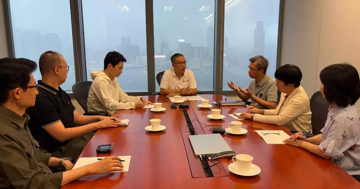 許正宇召開緊急會議商政府採購樽裝水事件 採三重行動跟進包括邀審計署審查