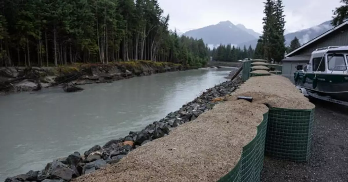 阿拉斯加冰川湖瀕臨潰堤！朱諾市急撤居民 州長宣布災難狀態