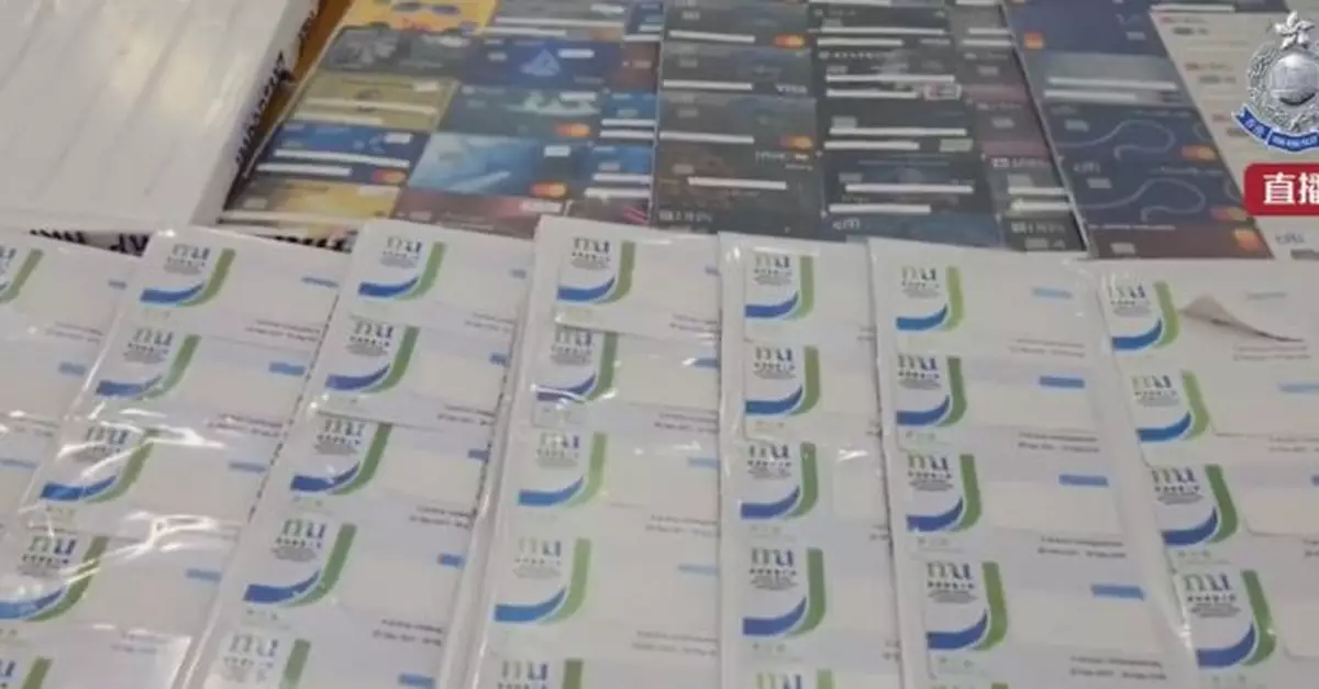 警方拘4人涉以假學生證騙取學生優惠購買電子產品