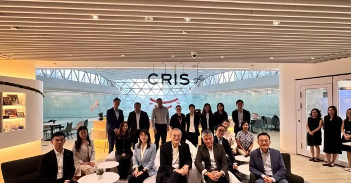 盧寵茂率團訪問新加坡　與中國駐新加坡大使曹忠明會面