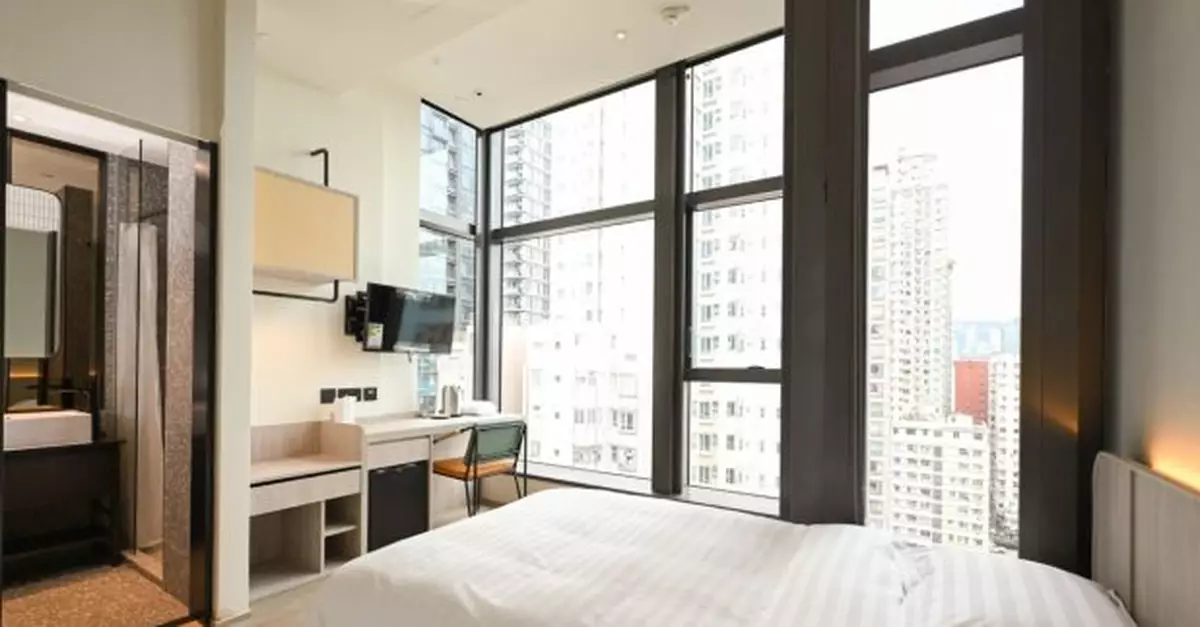 甯漢豪稱商廈改裝成學生宿舍具成本效益　有關計劃對症下藥