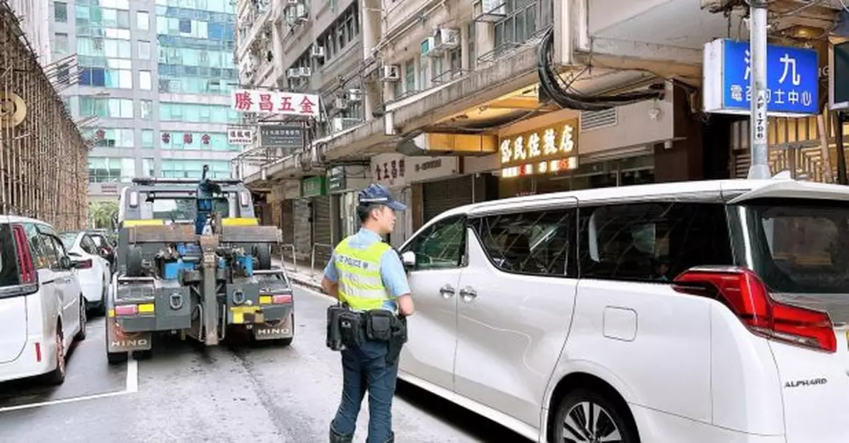警方在油尖區打擊違泊發出逾千張定額罰款通知書