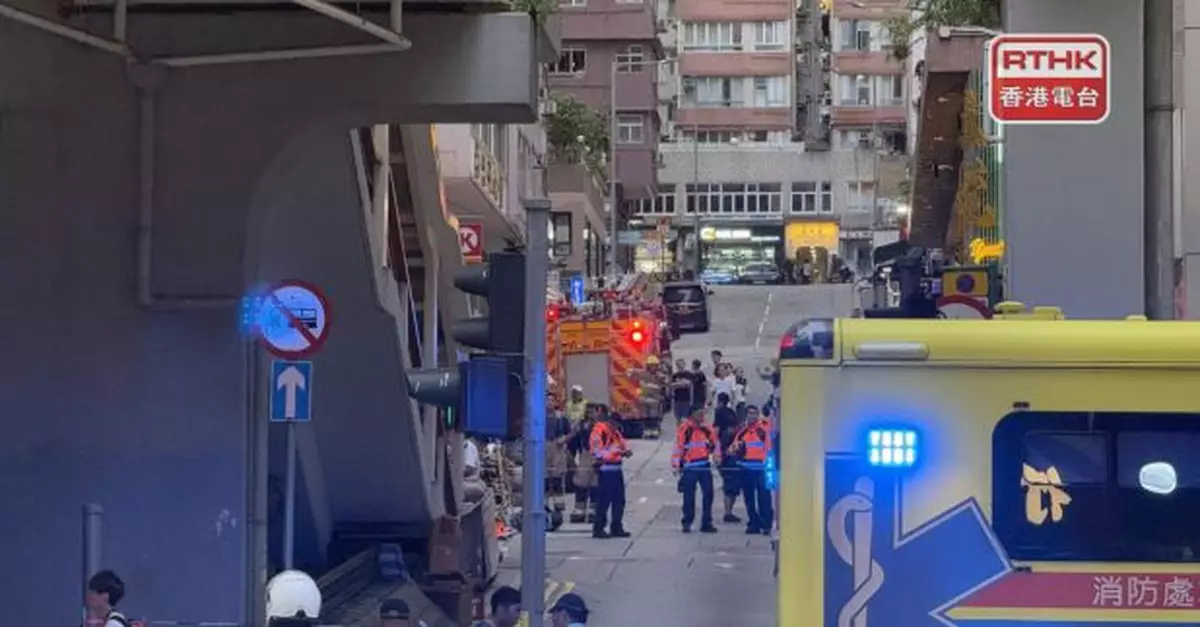 北角一幢大廈火警　70歲男子燒傷送院