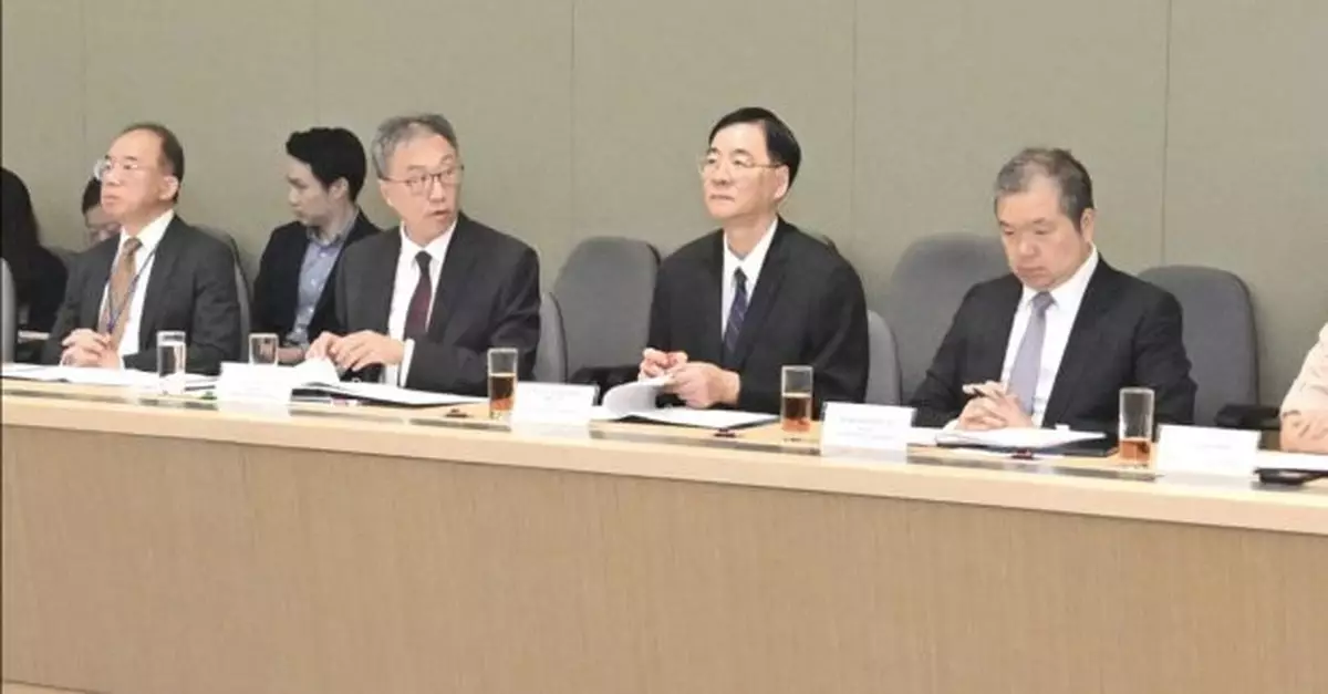 陸啟康:確保選委會補選按法例指引在公開、誠實及公平情況下進行