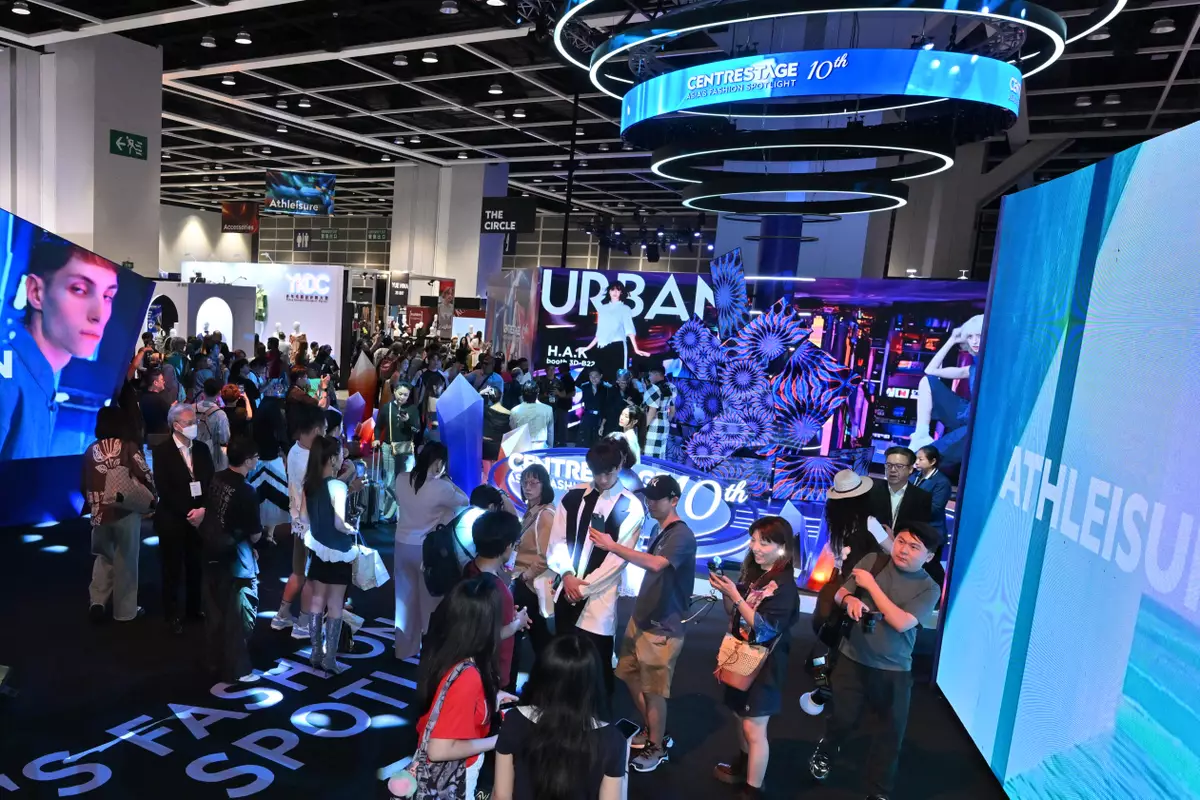 第十屆CENTRESTAGE四天展覽合共吸引來自91個國家及地區逾10,000名商貿買家入場，反應熱烈。