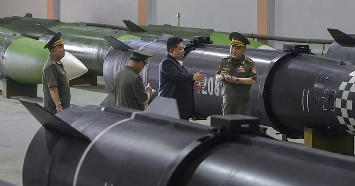 金正恩視察軍工企業檢查導彈生產力 稱為保障重要部隊擴充儲備