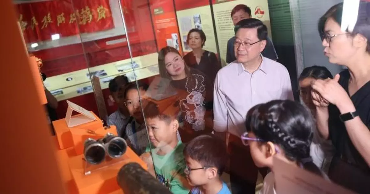 抗戰勝利80周年｜香港特區代表團抵京　李家超抵達酒店