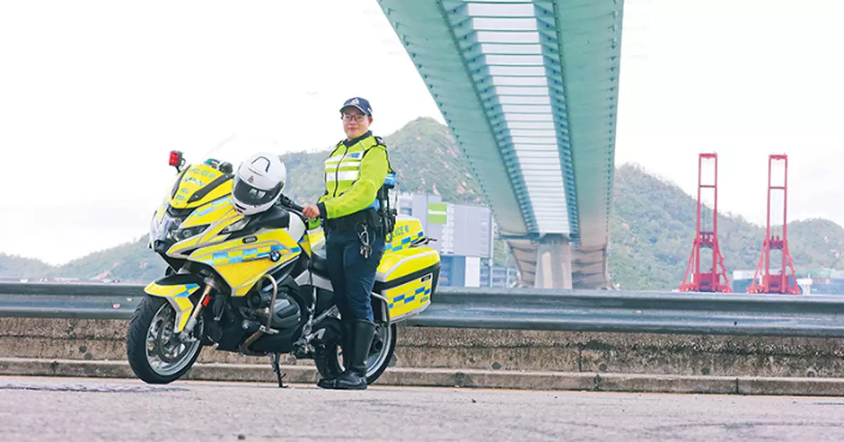 《警聲》﹕警隊護送組首位女鐵騎警長 以專業速度傳遞人情溫度