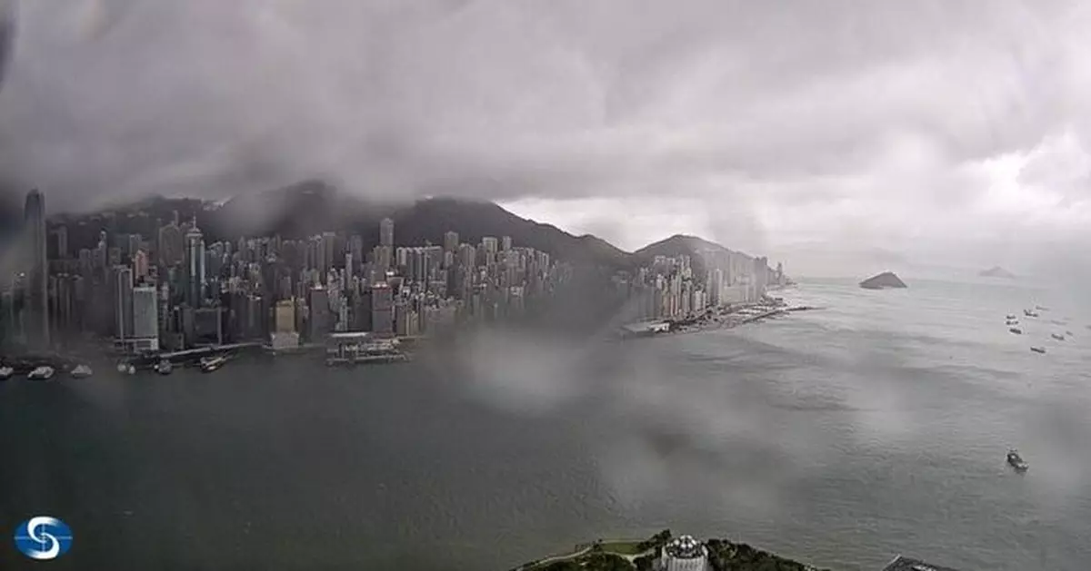 風暴塔巴 | 天文台：下午1時10分改發3號強風信號