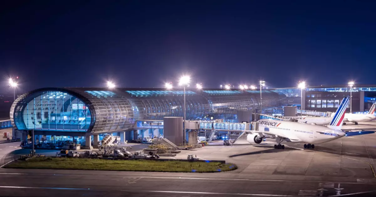 法女機場丟失外婆遺物公仔 苦尋3年無果怒告機場集團 敗訴反賠逾5萬訴訟費