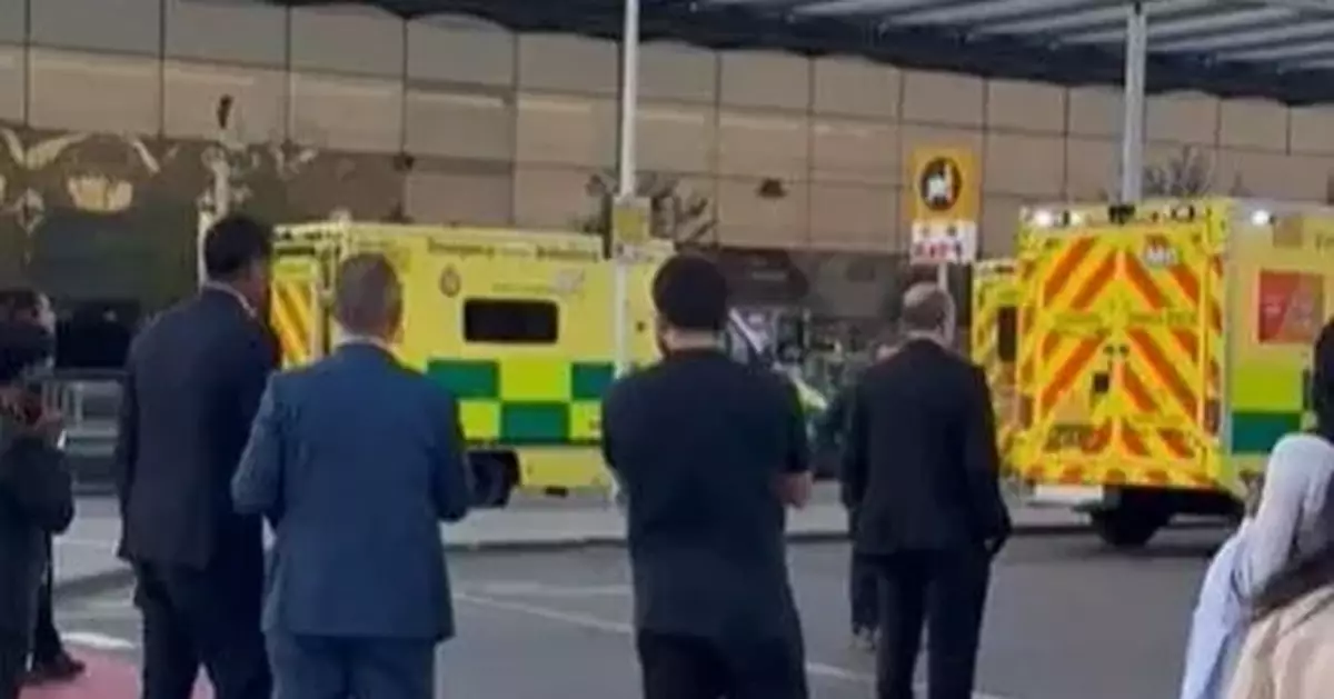 倫敦希斯路機場4號客運大樓發現懷疑危險品 警方檢查後已重開