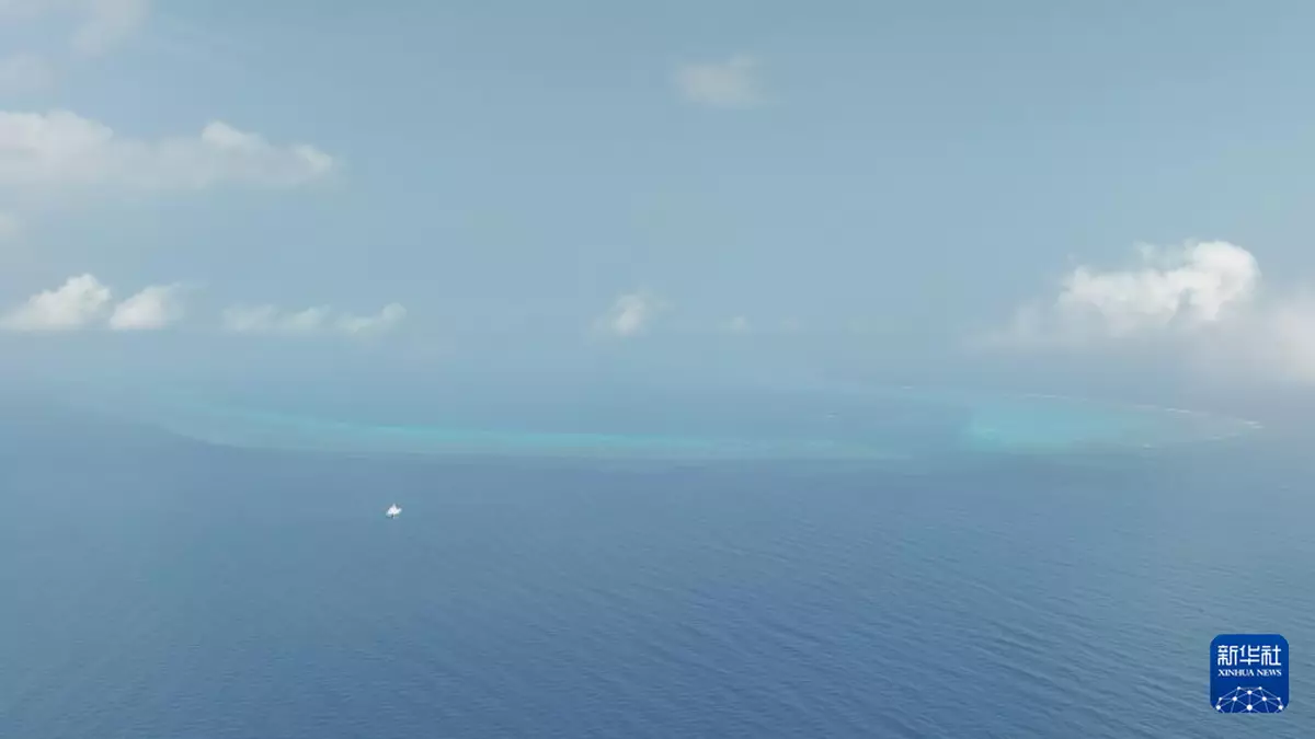 解放軍南部戰區組織海空兵力 黃岩島領海周邊海空域巡邏警戒持續加強