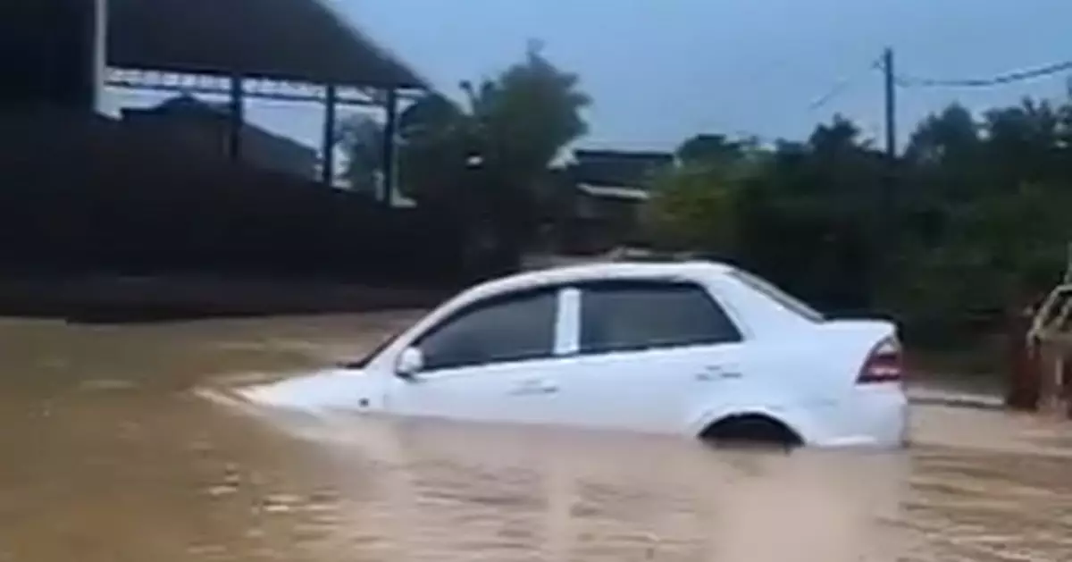 馬來西亞連日暴雨引發洪災 沙巴州至少12死多人失蹤