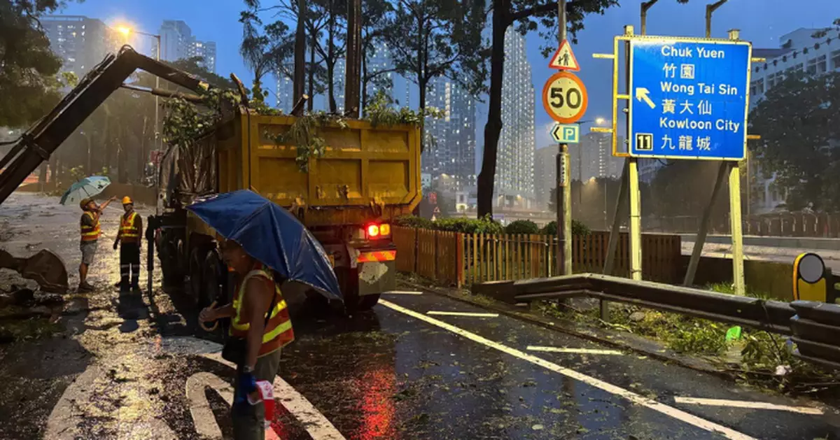 風暴樺加沙｜政府﹕投入一切人力物力加快處理主幹道障礙物 盡快復常市面
