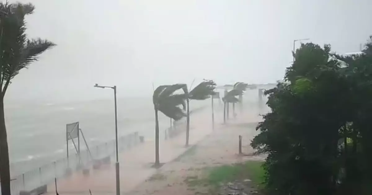 風暴樺加沙 | 梁榮武：現時最接近本港 料早上約11時出現漲潮 不少地方會水浸