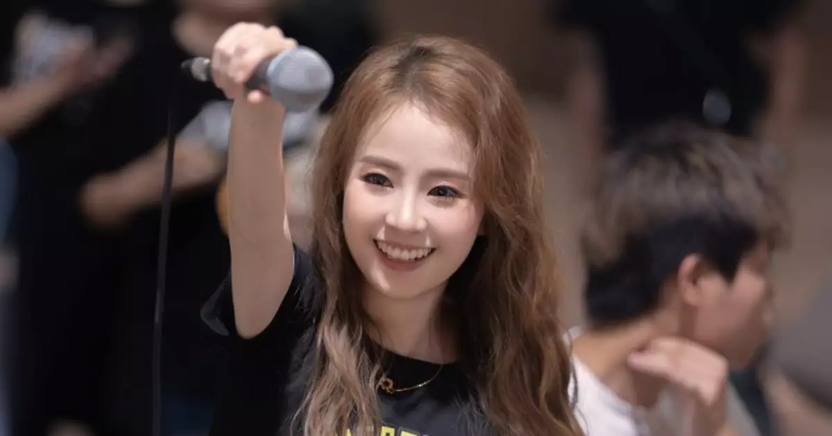 谷婭溦推出新歌《為一位觀眾唱歌》 回歸音樂初心 街頭Busking感動上演