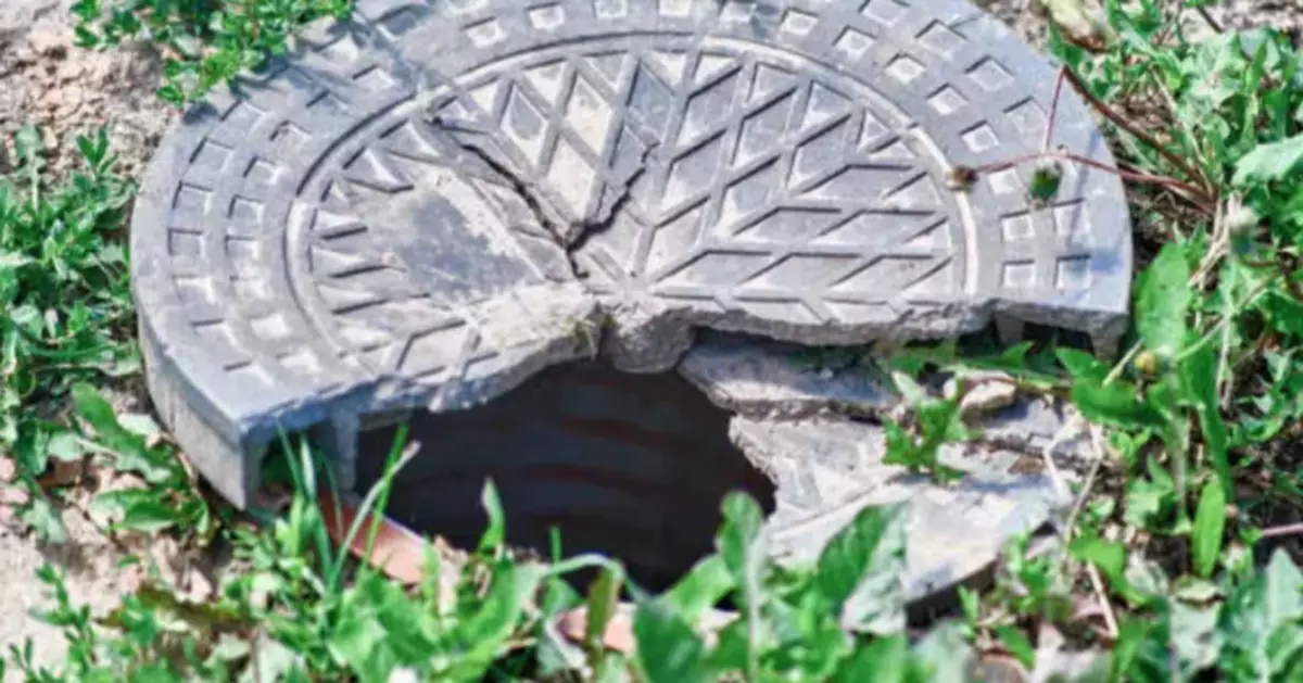 管道未加蓋 大馬9歲童誤墜校園1.8米深化糞池 心肺復甦半小時無效身亡