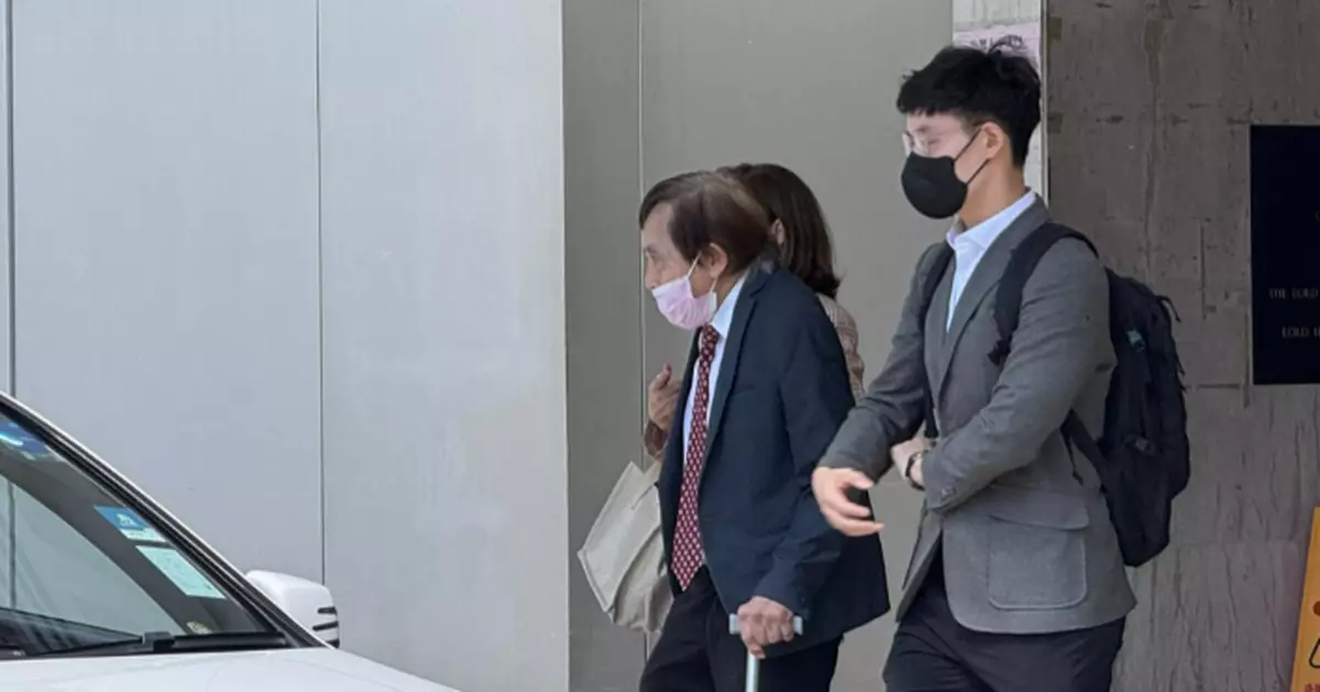 九旬整形名醫涉Botox針命案被控誤殺 警員供稱被告指死者因哮喘病求醫　後被告突感不適無交待細節