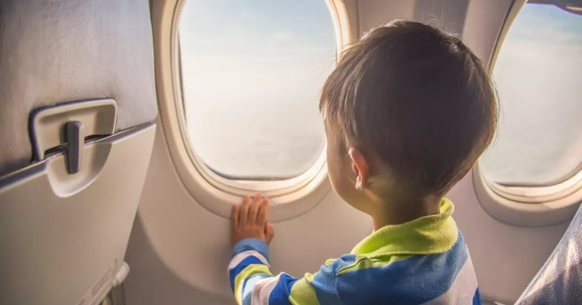 一定要帶出國玩？台母憂孩子「沒見識」難融入 網民：經濟不寬裕的別生