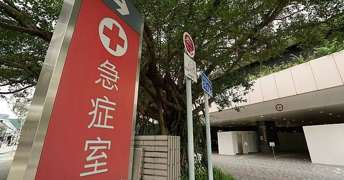 風暴樺加沙 | 截止凌晨4時接30宗塌樹及1宗山泥傾瀉報告  5人風暴期間受傷需求醫